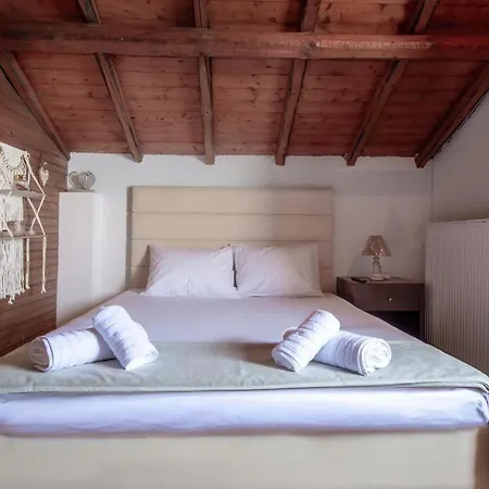 Stamos Paradise View