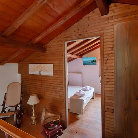 Stamos Paradise View *